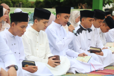 Sambut Tahun Baru Muharram 1448 H, MAN 1 Pekanbaru Gelar Khatam Al Quran dan Doa Bersama